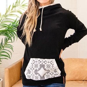 AMPERSAND AVE LOVELY LACE BLACK DOUBLEHOOD SWEATSHIRT SIZE LARGE